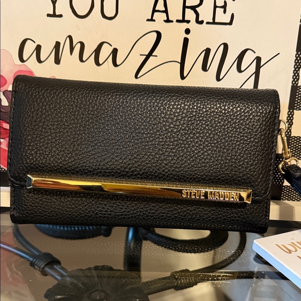 Steve Madden Black Clutch Wallet